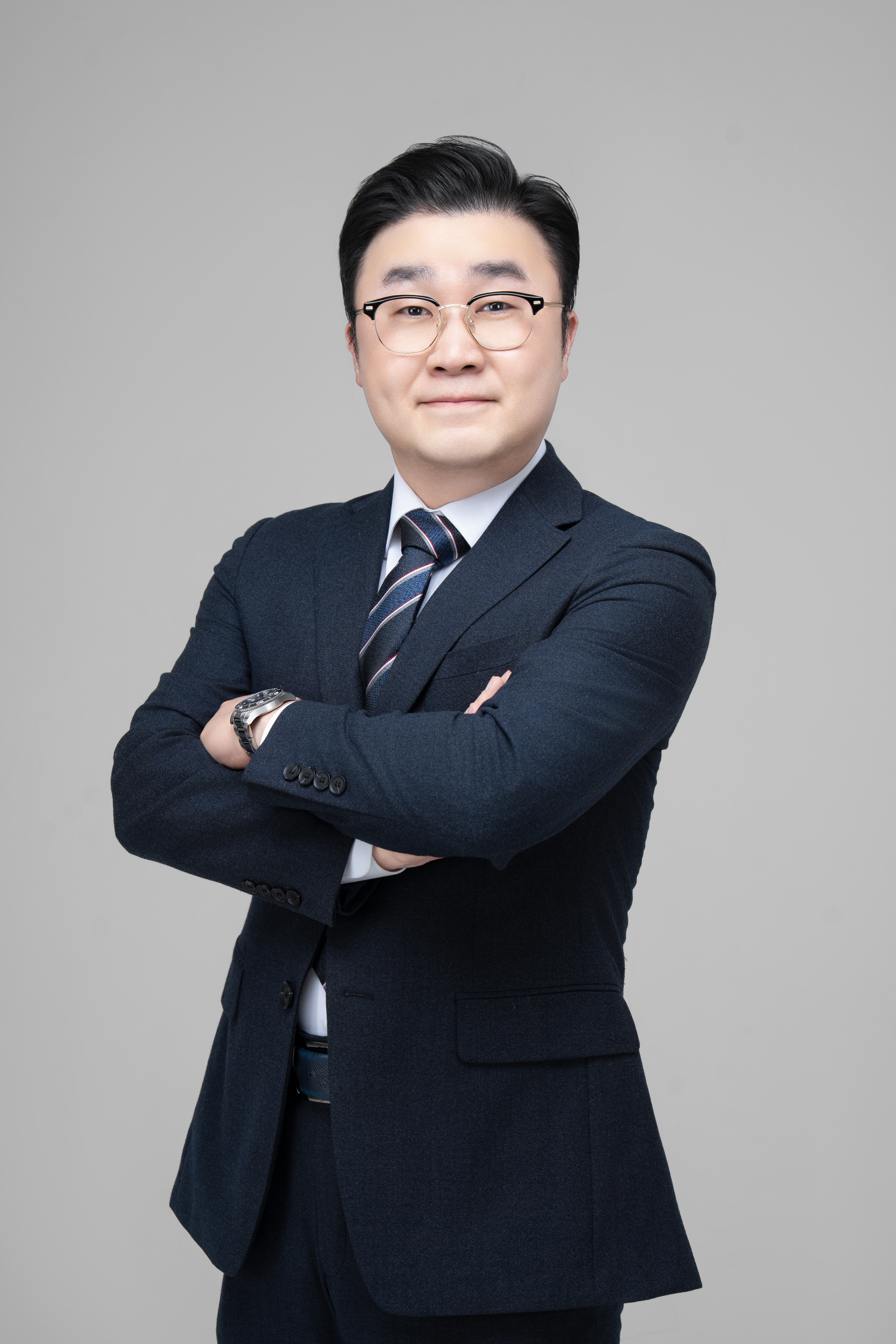 Junho Lee